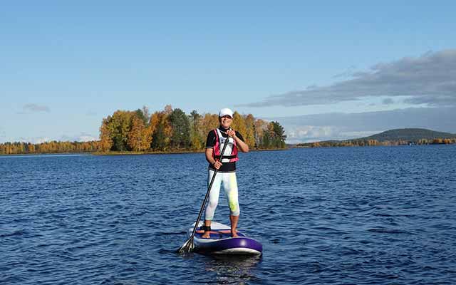 Séjour en Laponie en été - activité paddle